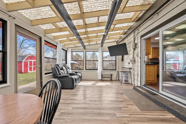 605 Juniper COURT, West Bend, WI 53095