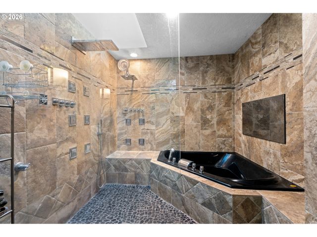 34640 S ELLIS Rd, Molalla, OR 97038