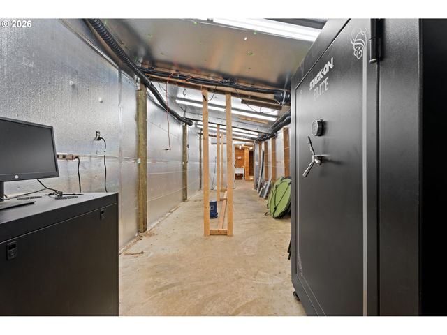 34640 S ELLIS Rd, Molalla, OR 97038