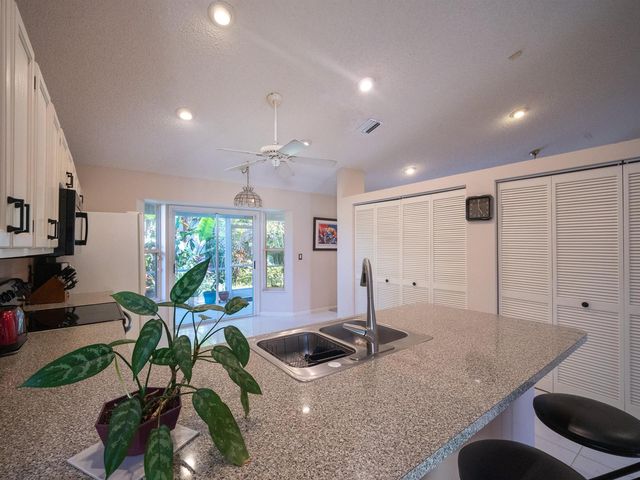 12668 White Coral Drive, Wellington, FL 33414