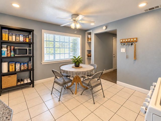 1247 E Cortland Avenue, Fresno, CA 93704