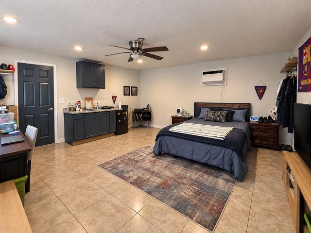 1247 E Cortland Avenue, Fresno, CA 93704