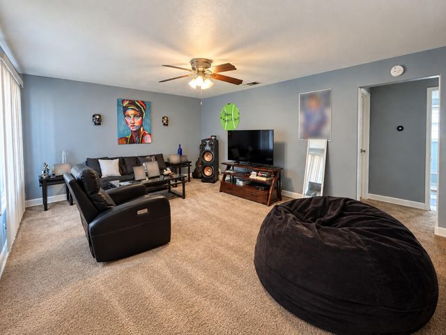 1247 E Cortland Avenue, Fresno, CA 93704