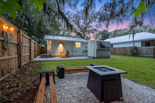 21 Sidney St, St Augustine, FL 32084