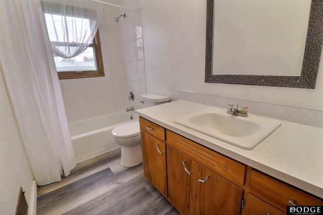1844 Austin Lane, Fremont, NE 68025