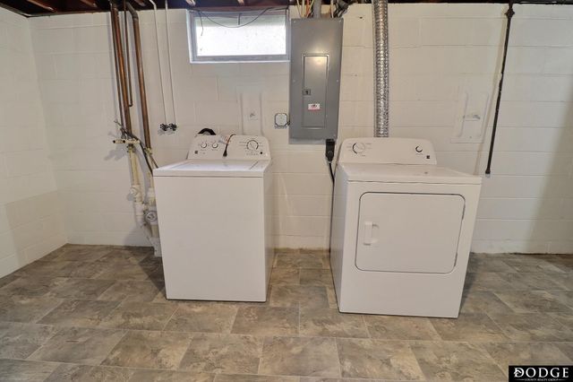 1844 Austin Lane, Fremont, NE 68025