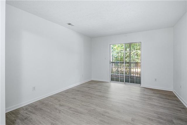 2052 Brian Way, Decatur, GA 30033