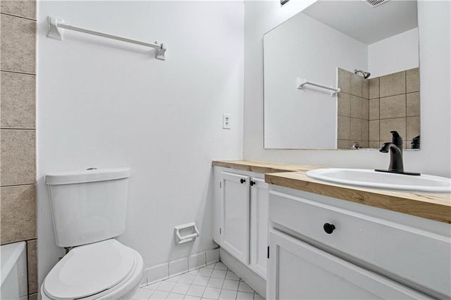 2052 Brian Way, Decatur, GA 30033