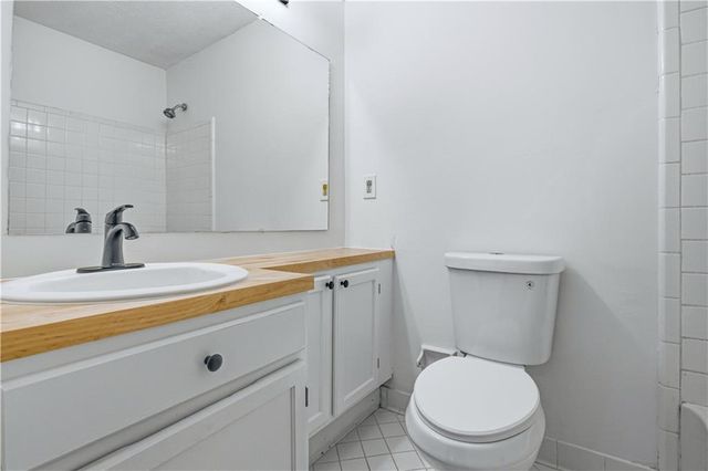 2052 Brian Way, Decatur, GA 30033
