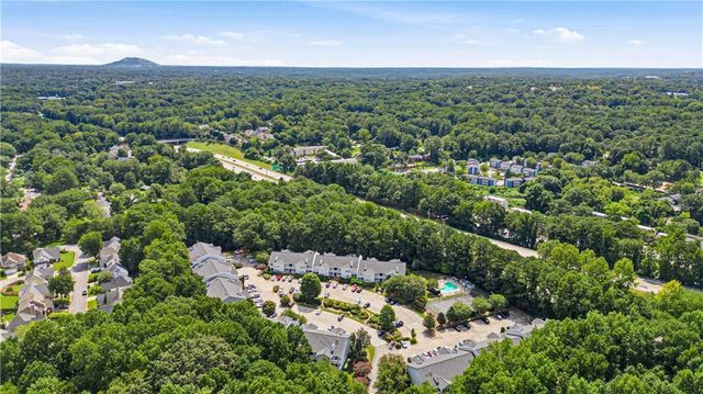 2052 Brian Way, Decatur, GA 30033