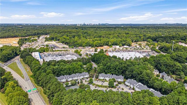 2052 Brian Way, Decatur, GA 30033