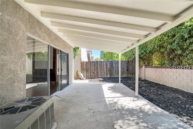 8109 Hanna Avenue, Canoga Park, CA 91304