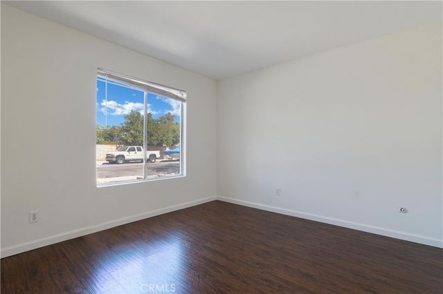 8109 Hanna Avenue, Canoga Park, CA 91304