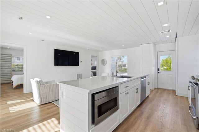 5815 Estero BLVD, Fort Myers Beach, FL 33931