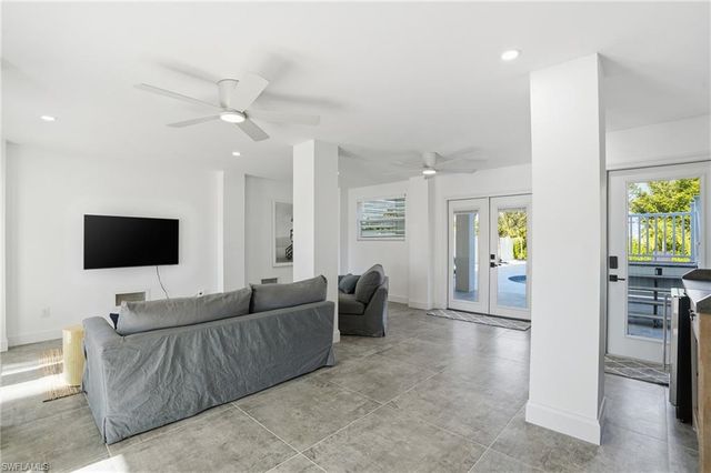 5815 Estero BLVD, Fort Myers Beach, FL 33931