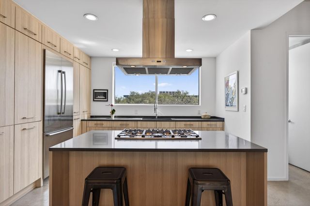 2301 S 5th ST 25, Austin, TX 78704