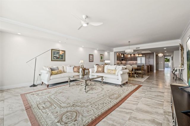 795 COLLANY ROAD 205, St Petersburg, FL 33715