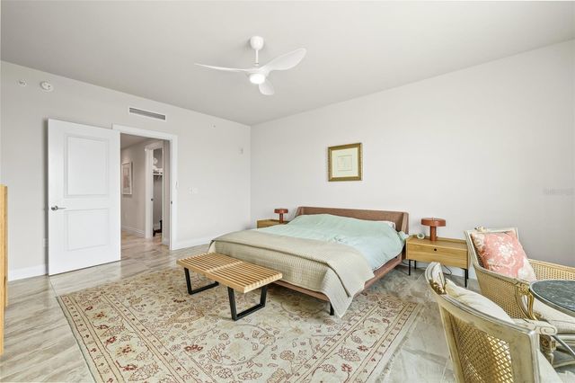 795 COLLANY ROAD 205, St Petersburg, FL 33715