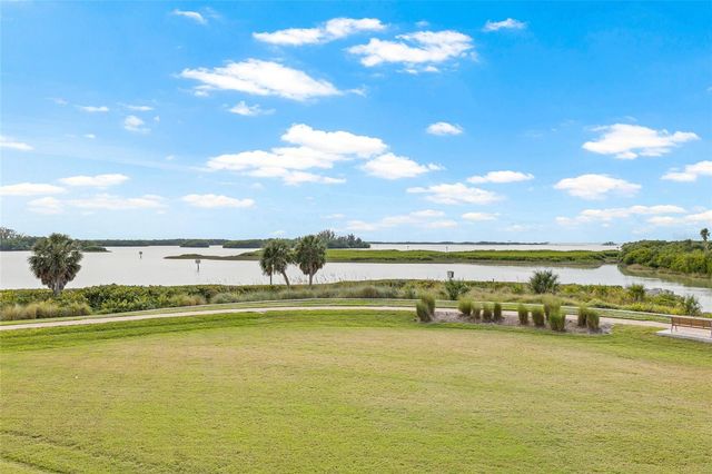 795 COLLANY ROAD 205, St Petersburg, FL 33715