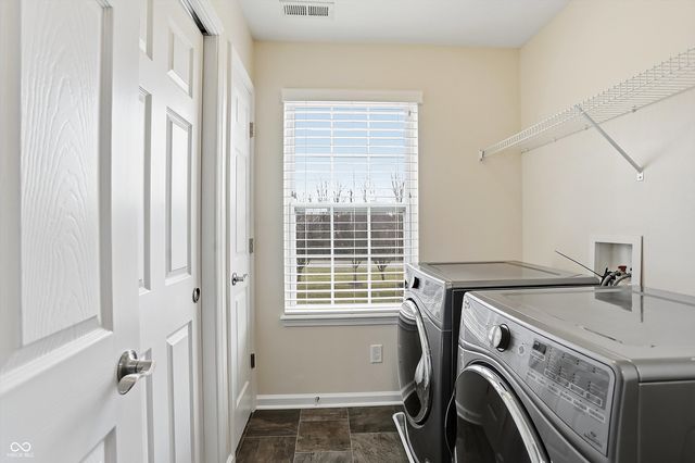 275 Entrance Hall View, Greenwood, IN 46142