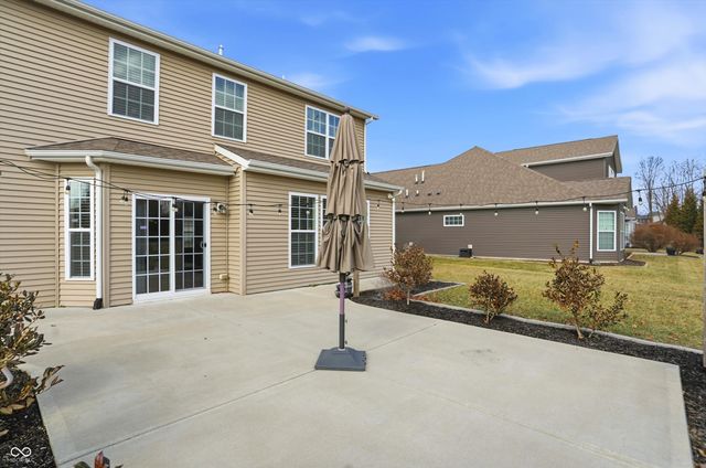 275 Entrance Hall View, Greenwood, IN 46142