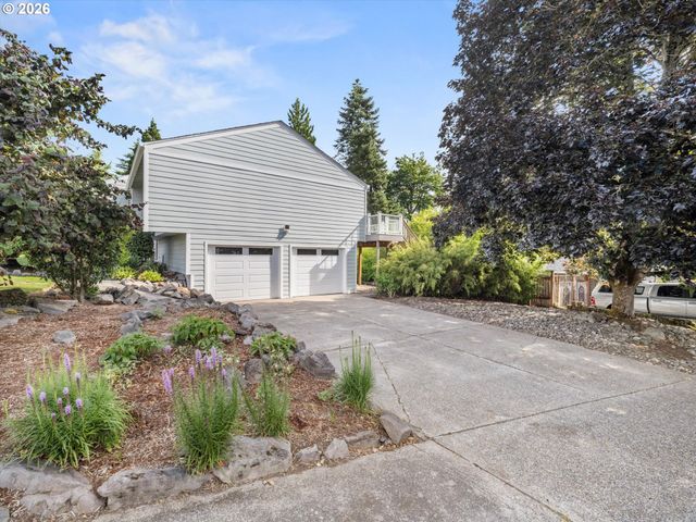 2498 SADDLE Ct, West Linn, OR 97068