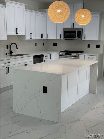 2925 Country Club Drive, Bullhead City, AZ 86442