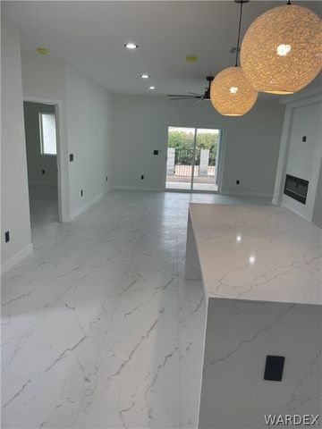 2925 Country Club Drive, Bullhead City, AZ 86442