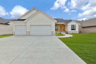 403 N Fielding St, Derby, KS 67037