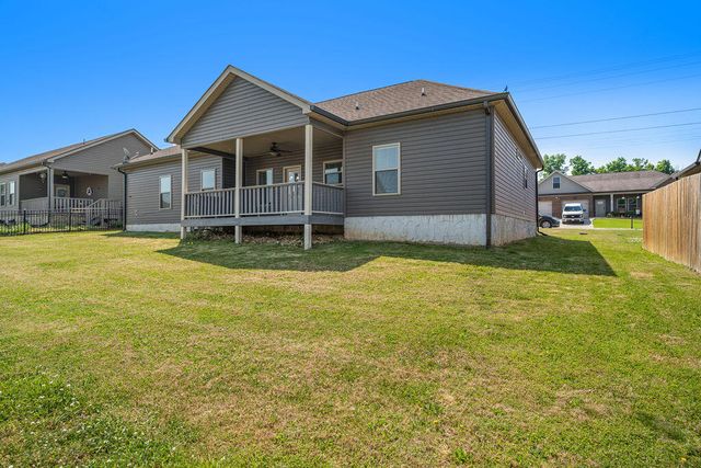 128 Franklin Circle, Fort Oglethorpe, GA 30742