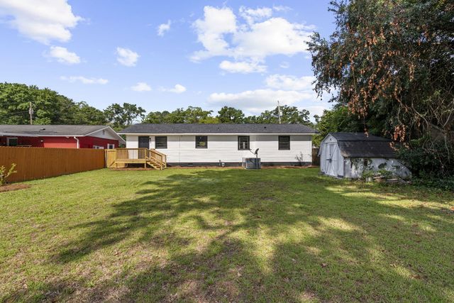 1130 San Juan Avenue, Charleston, SC 29407