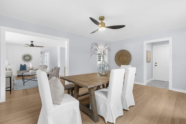 1130 San Juan Avenue, Charleston, SC 29407