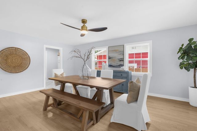 1130 San Juan Avenue, Charleston, SC 29407