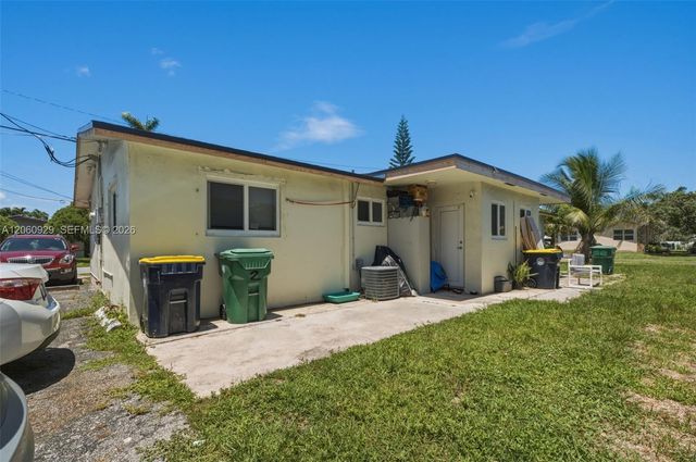 137 NE 1st Court, Dania Beach, FL 33004