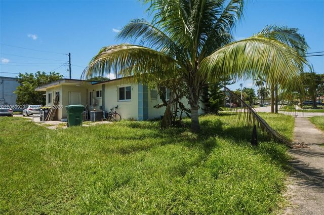 137 NE 1st Court, Dania Beach, FL 33004