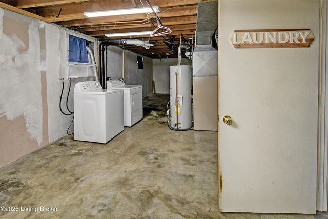 7200 Kane Ct, Louisville, KY 40214