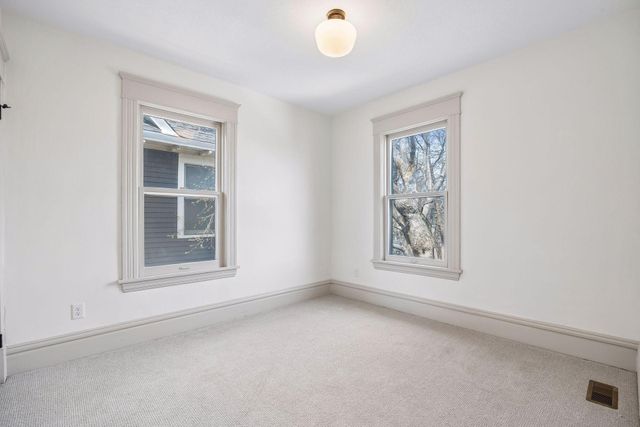 941 Hague Avenue, Saint Paul, MN 55104