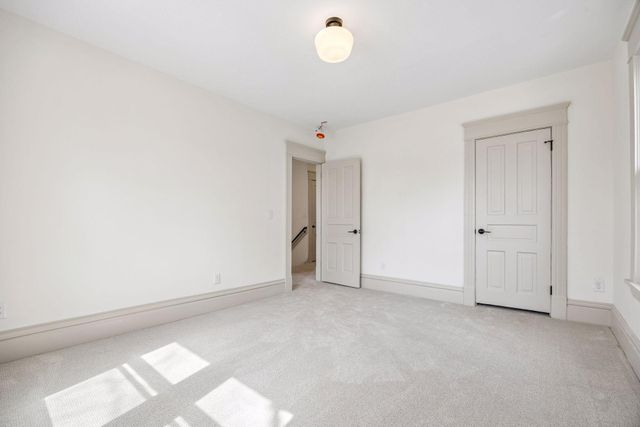 941 Hague Avenue, Saint Paul, MN 55104