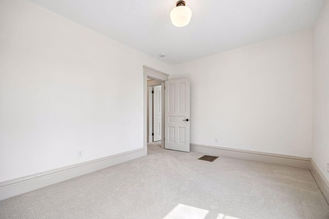 941 Hague Avenue, Saint Paul, MN 55104