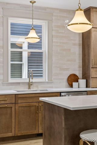 941 Hague Avenue, Saint Paul, MN 55104