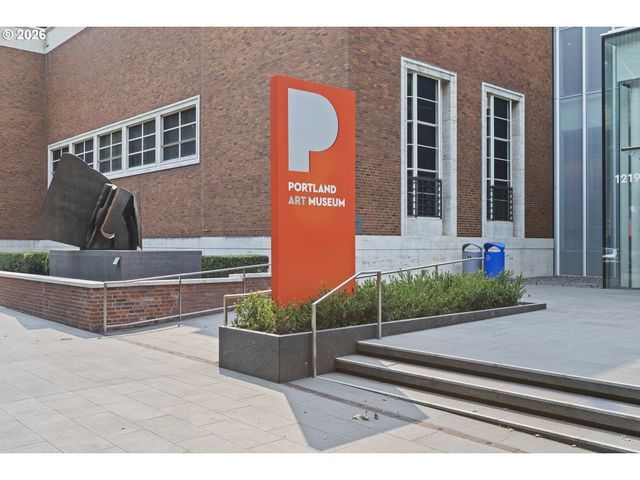 1005 Sw PARK Ave 406, Portland, OR 97205