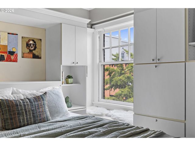 1005 Sw PARK Ave 406, Portland, OR 97205