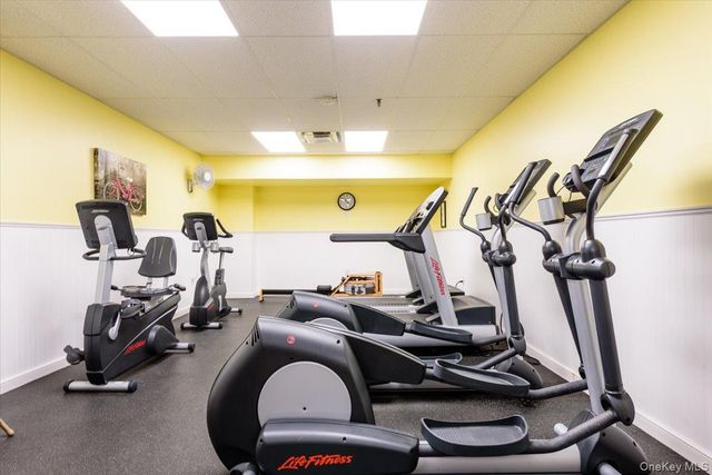 2 Richmond Road 3U, Lido Beach, NY 11561