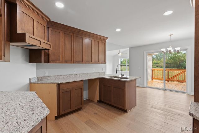 2821 Eunice Circle, Adrian, MI 49221