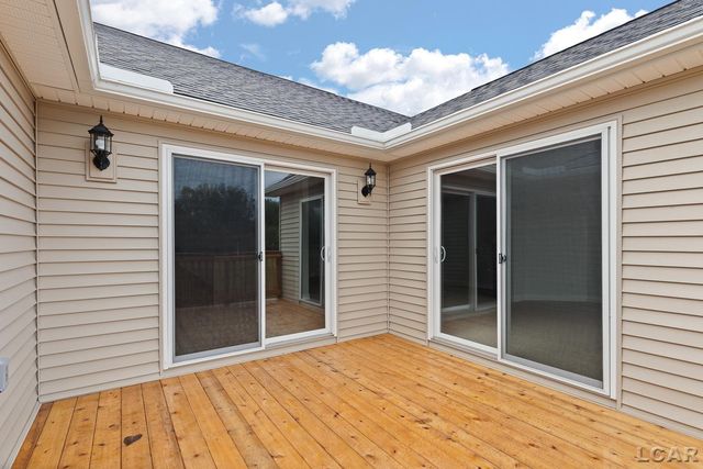 2821 Eunice Circle, Adrian, MI 49221