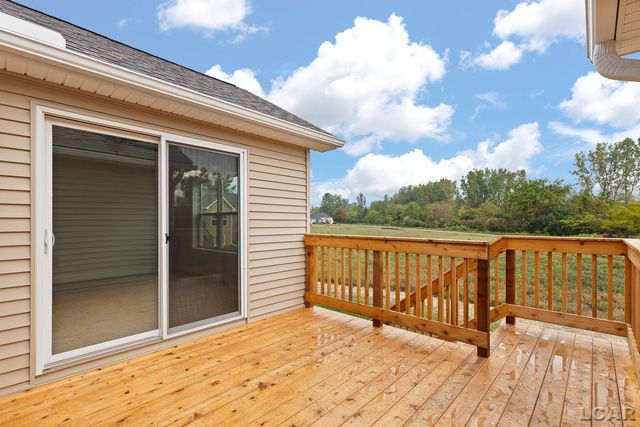 2821 Eunice Circle, Adrian, MI 49221