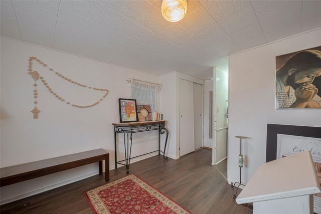 2316 Green Meadows Drive, Sealy, TX 77474