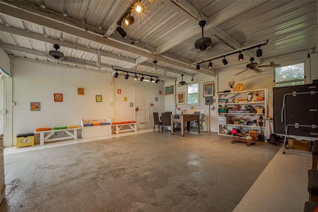 2316 Green Meadows Drive, Sealy, TX 77474