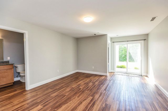 408 Southfield Lane, Peterborough, NH 03458