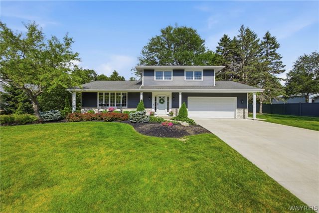 11 Rolling Hills Drive, Orchard Park, NY 14127